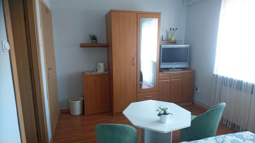 Willa Sarenka Miedzyzdroje Buitenkant foto